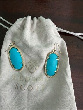 Kendra Scott Bright Turquoise Gold Oval Drop Earrings